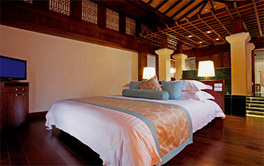 1 Bedroom Pool Villa - The Club отеля Centara Grand Beach Resort Phuket 5*