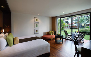 Deluxe Room отеля Amari Palm Reef Resort 4*