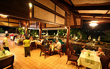 Ресторан отеля Coral Cove Chalet 3*