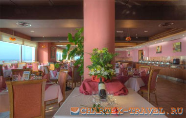 Ресторан отеля Al Diar Capital Hotel 3*