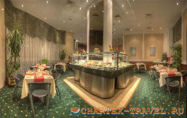 Ресторан отеля Al Diar Dana Hotel 2*