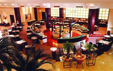 Ресторан отеля Beach Rotana 5*