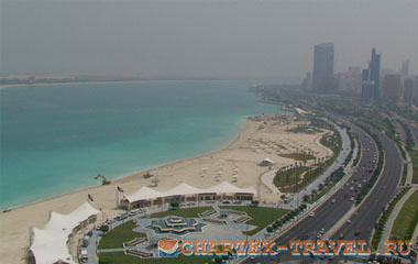 Пляж отеля Cristal Salam Hotel Abu Dhabi 4*