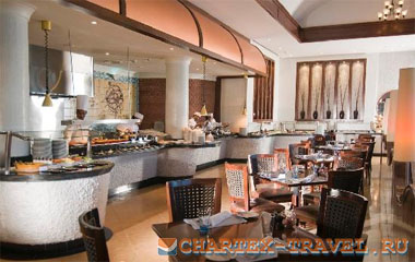 Ресторан отеля Danat Jebel Dhanna Resort 5*