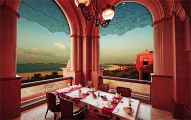 Ресторан отеля Emirates Palace 5*