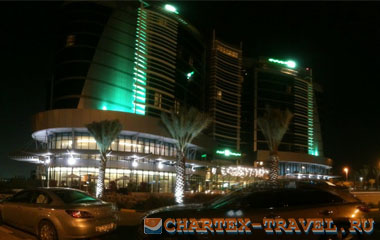 Отель Holiday Inn Abu Dhabi 4*