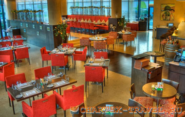 Ресторан отеля Holiday Inn Abu Dhabi 4*