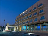 Отель Mafraq Hotel Abu Dhabi 4*