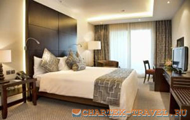 Номер отеля Mafraq Hotel Abu Dhabi 4*