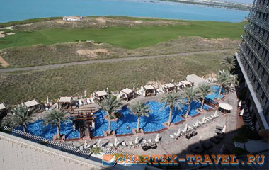 Отель Radisson Blu Hotel Abu Dhabi Yas Island 4*