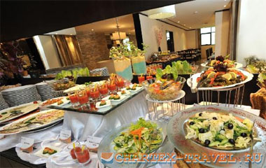 Ресторан отеля Ramada Hotel & Suites Ajman 4*