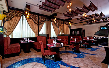 Ресторан отеля Al Jawhara Hotel Apartments