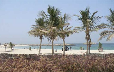 Пляж отеля Al Manzil Hotel 4*