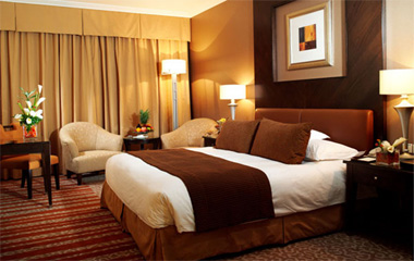 Номер отеля Al Murooj Rotana Hotel Dubai 5*