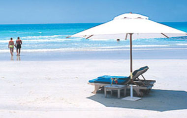 Пляж отеля Ascot Hotel Dubai 4*