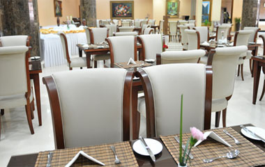 Ресторан отеля Cassells Al Barsha Hotel 4*