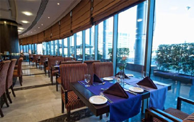 Ресторан отеля City Seasons Hotel Dubai 4*