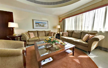 Номер отеля City Seasons Suites Dubai 4*
