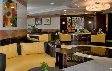 Отель Coral Al Khoory Hotel Apartments 4*