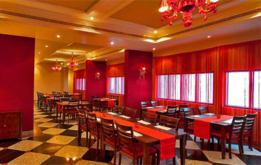 Ресторан отеля Coral Oriental Dubai 4*