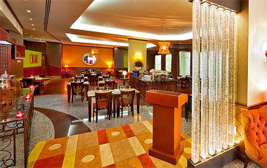Ресторан отеля Coral Oriental Dubai 4*