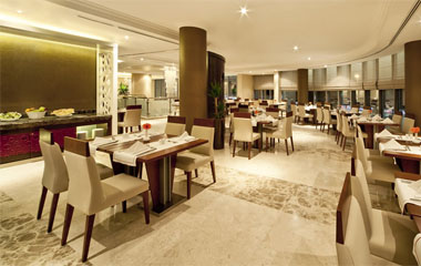 Ресторан отеля CORP Executive Hotel Apartments – Al Barsha 5*