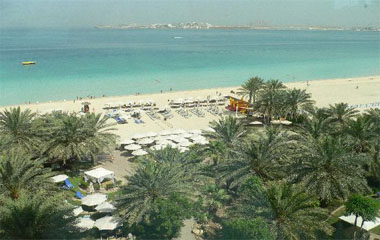 Пляж отеля Hilton Dubai Jumeirah Resort 5*