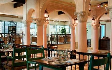 Ресторан отеля Hilton Dubai Jumeirah Resort 5*