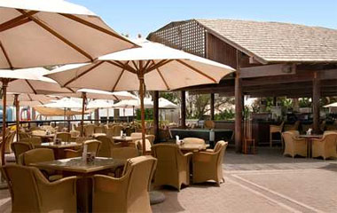 Ресторан отеля Hilton Dubai Jumeirah Resort 5*