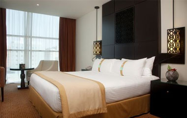 Номер отеля Holiday Inn Dubai-Al Barsha 4*