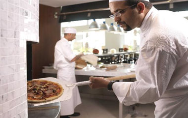 Ресторан отеля InterContinental Residence Suites Dubai Festival City 5*