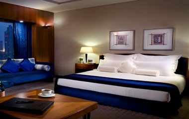 Номер отеля Jumeirah Emirates Towers Hotel 5*