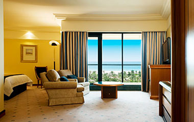 Номер отеля Le Royal Meridien Beach Resort and Spa 5*