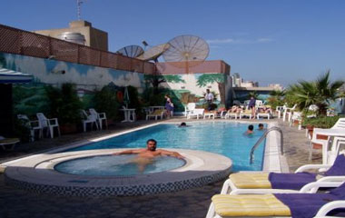 Отель Metropolitan Hotel Deira 4*