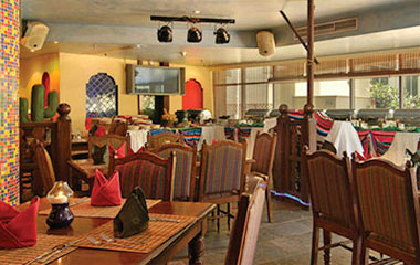 Ресторан отеля Millennium Airport Hotel Dubai 4*