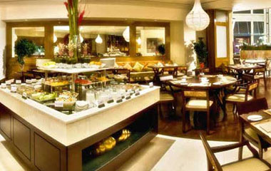 Ресторан отеля Monarch Dubai 5*