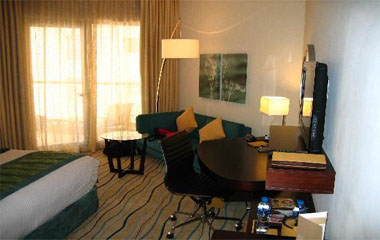 Номер отеля Movenpick Hotel Jumeirah Beach 5*