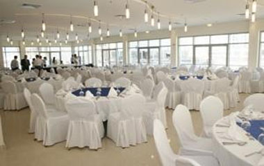 Ресторан отеля Oaks Liwa Heights Dubai 3*