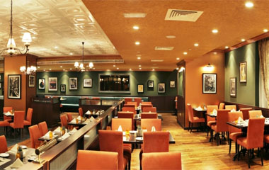Ресторан отеля Park Regis Kris Kin Hotel 4*