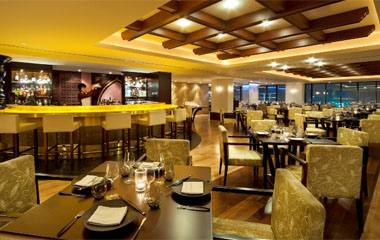 Ресторан отеля Park Regis Kris Kin Hotel 4*