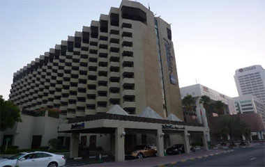 Отель Radisson Blu Hotel Dubai Deira Creek 5*