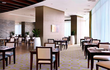 Ресторан отеля Radisson Blu Hotel Dubai Downtown 4*