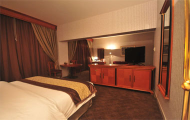 Номер отеля Ramada Continental Hotel 4*