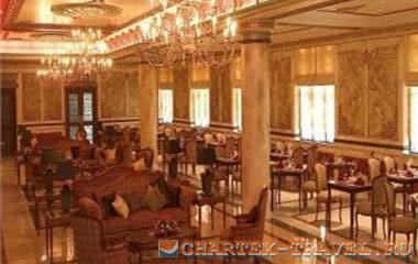 Ресторан отеля Royal Ascot Hotel 4*