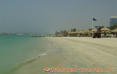 Пляж отеля Tamani Hotel Marina 5*