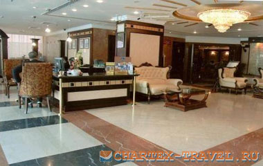 Отель Versailles Hotel Dubai 3*