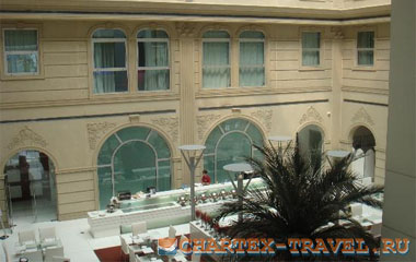 Ресторан отеля Villa Rotana Dubai 4*