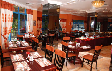 Ресторан отеля Al Bustan Hotel Flats 4*