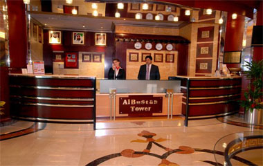 Отель Al Bustan Tower Hotel Suites 4*