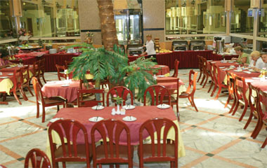 Ресторан отеля Al Seef Beach 3*
